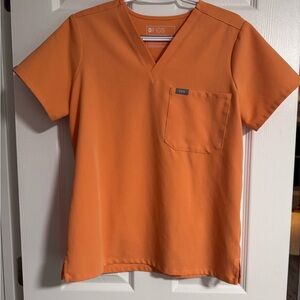 Figs Shaka Orange Scrub top and bottoms